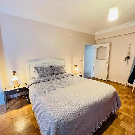 Sisli Trump Air-conditioned *